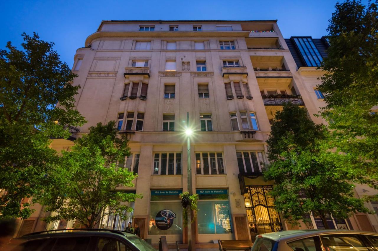 Imperial Suite With Basilika And Castle View Need Reservation For Free Parking Budapest Exterior photo